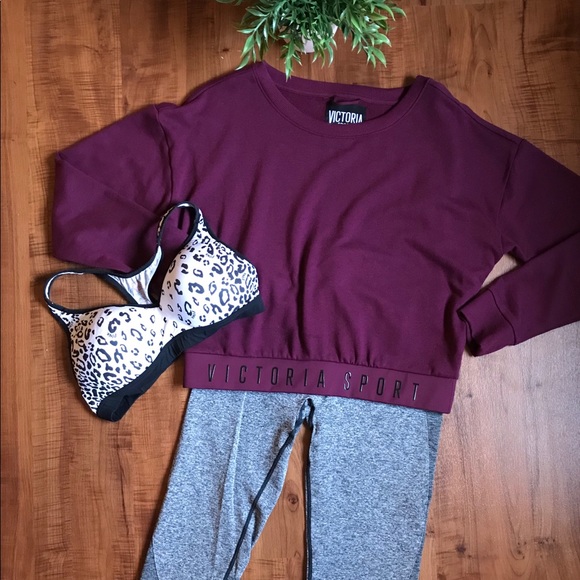 Victoria's Secret Tops - NWOT 💜 Victoria Secret Sport Crop
